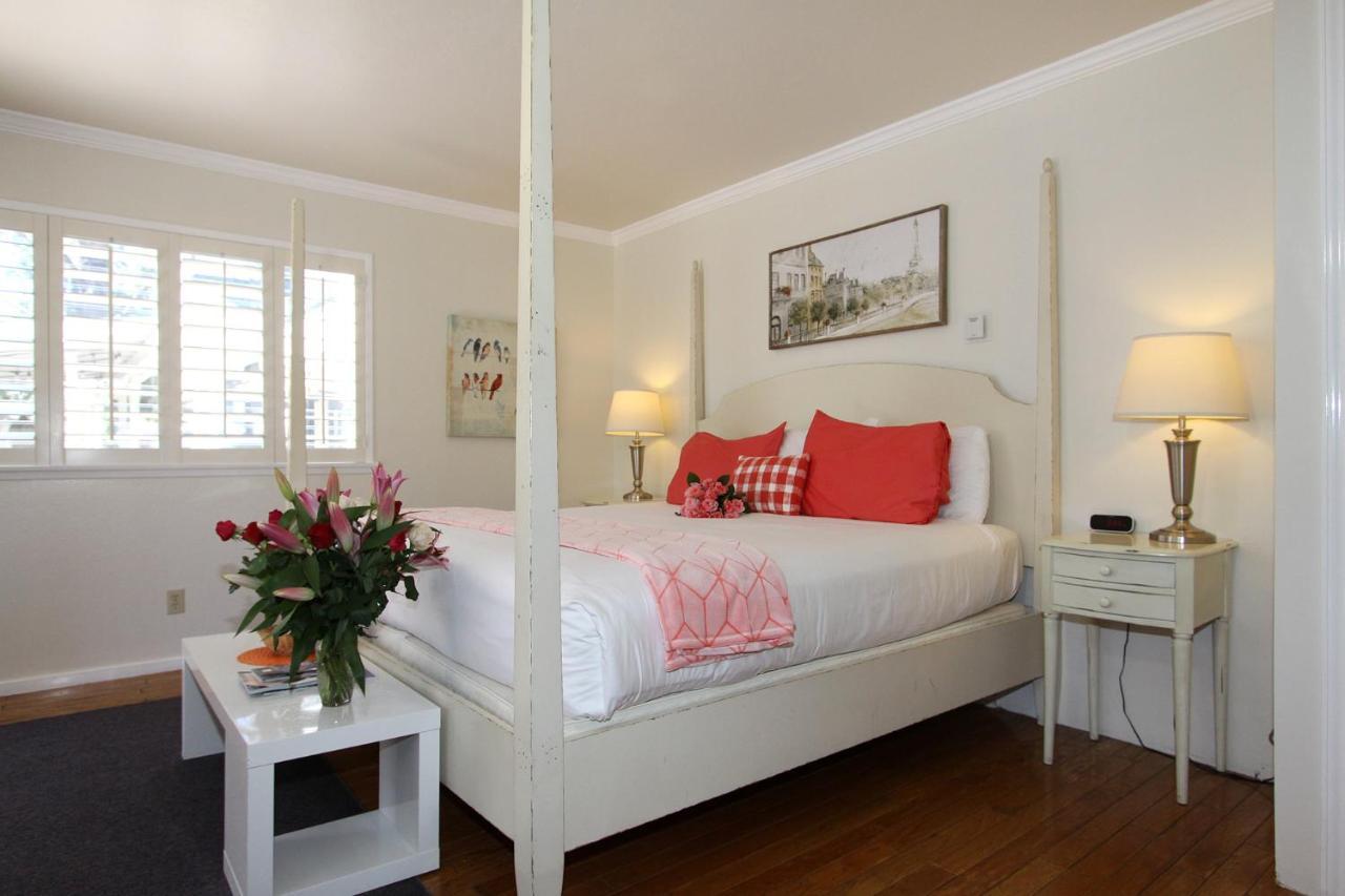 Lamp Lighter Inn And Sunset Suites Carmel-by-the-Sea Dış mekan fotoğraf